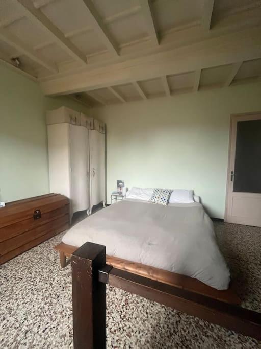 Come A Casa Castelletto sopra Ticino Eksteriør billede